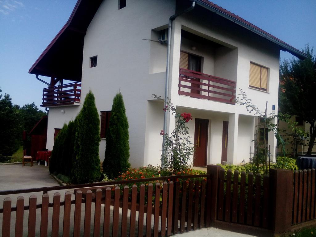 Korana Apartment Slunj Luaran gambar